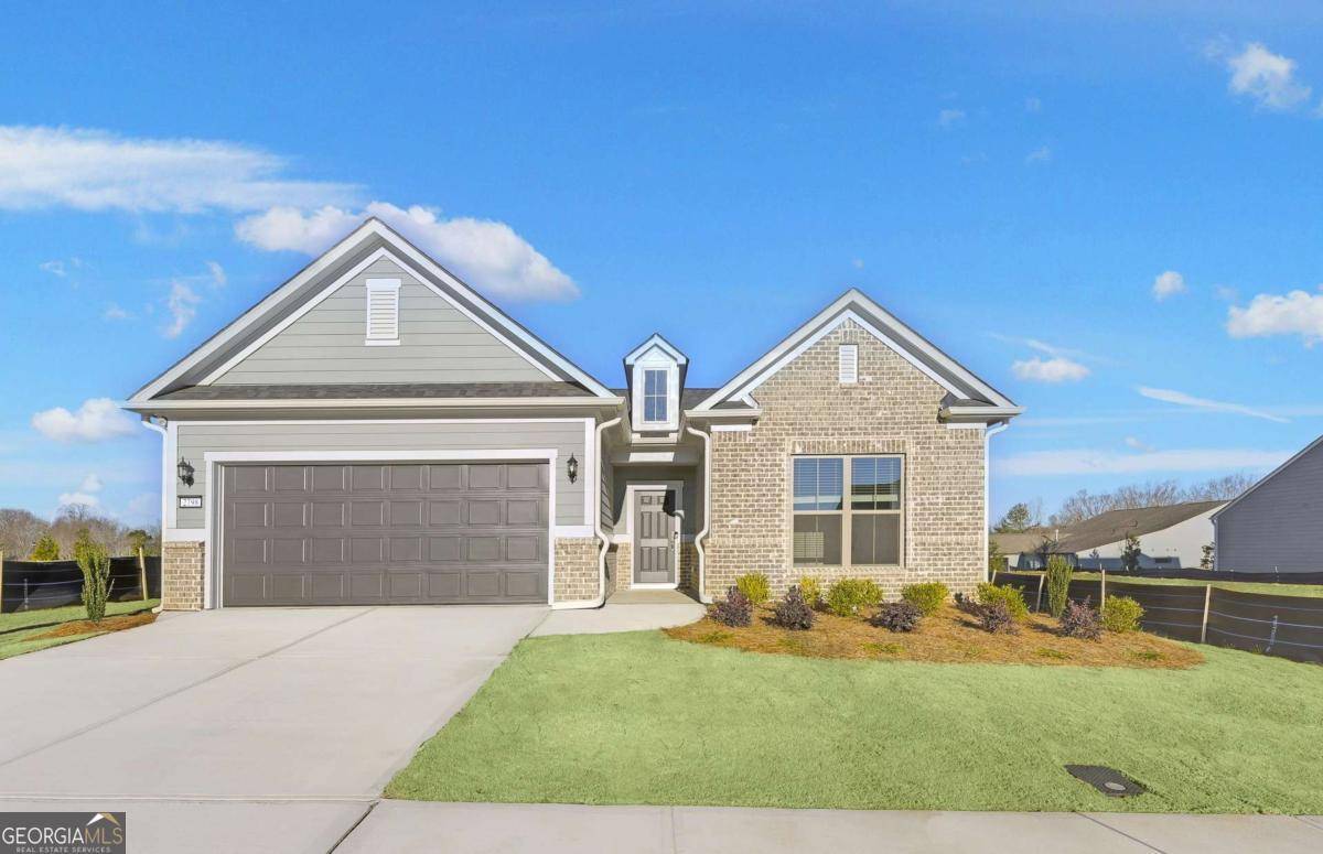 Hoschton, GA 30548,2407 Naples ST