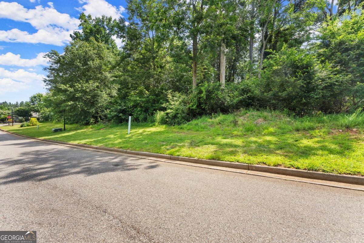 Alpharetta, GA 30004,5011 Kings Close