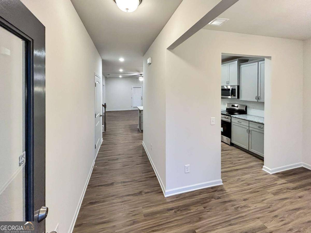 Cartersville, GA 30120,203 Edna TRL