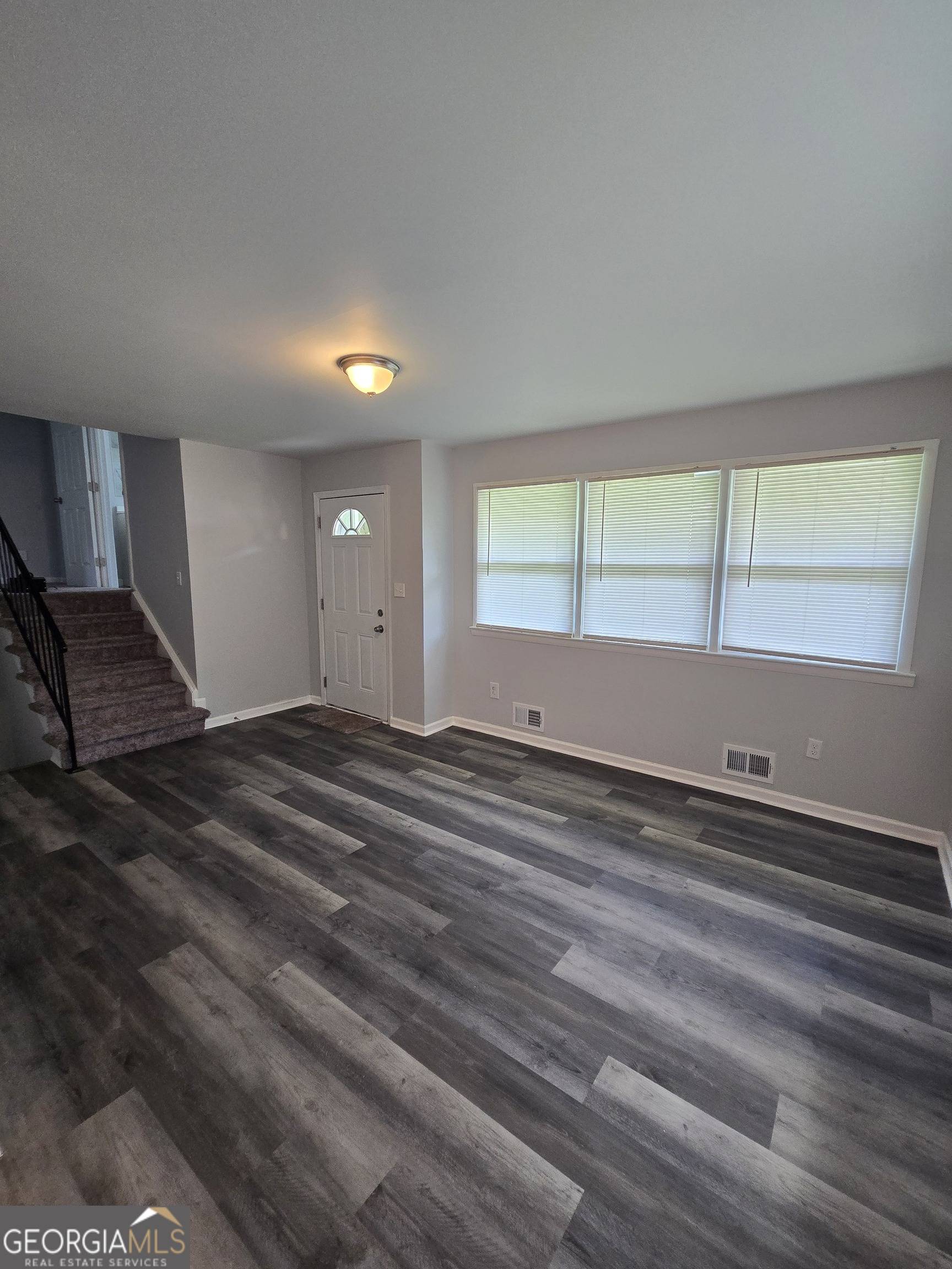 Atlanta, GA 30354,993 Roosevelt DR SE
