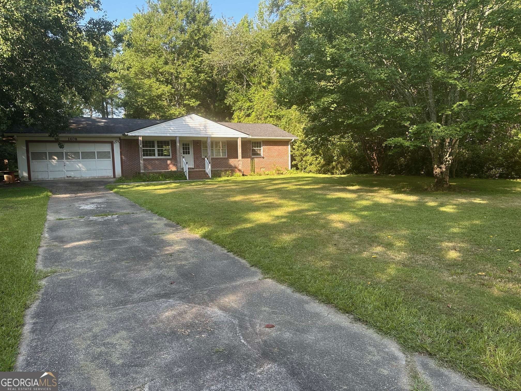Perry, GA 31069,1408 Main ST