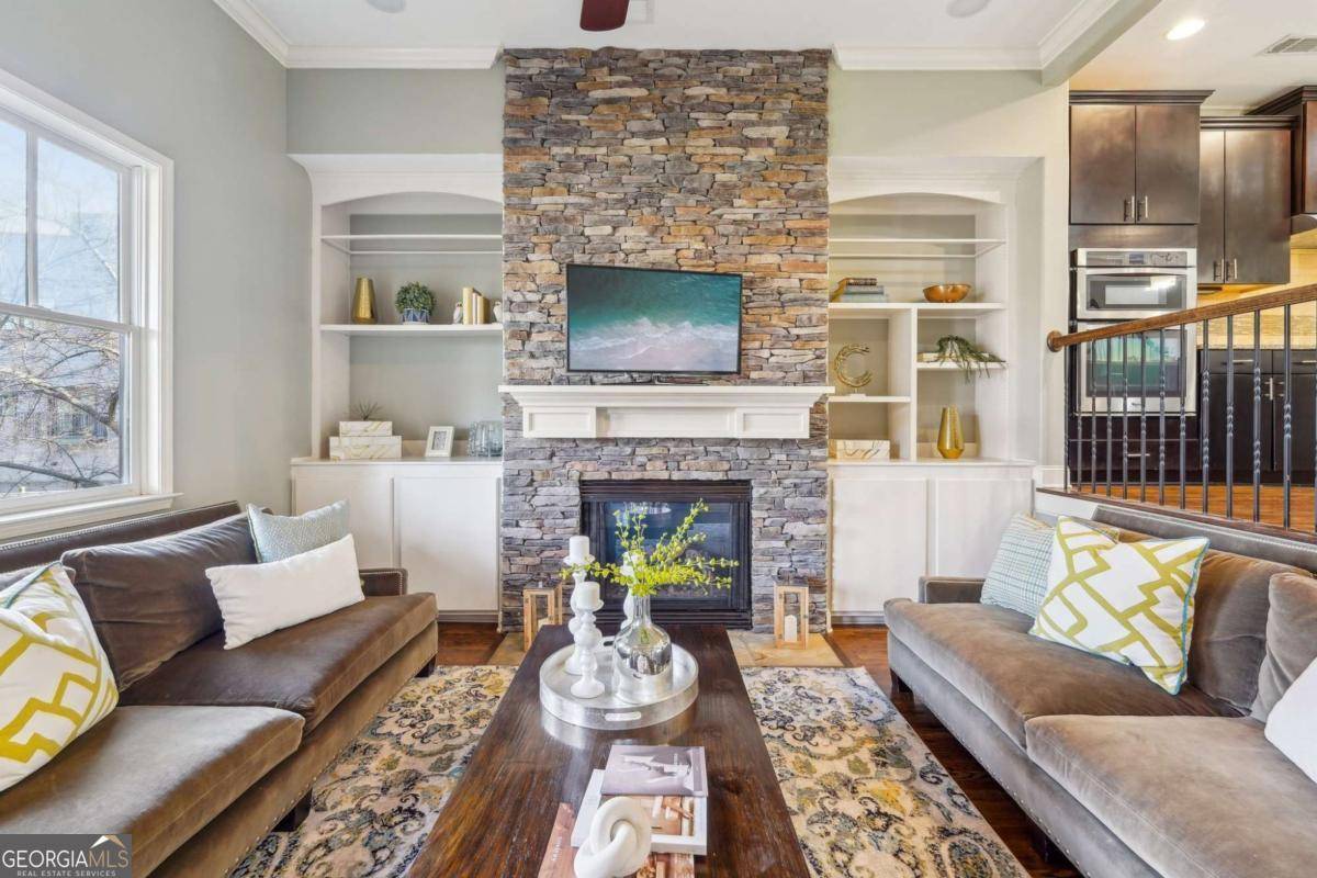 Atlanta, GA 30307,255 Southerland TER NE #207