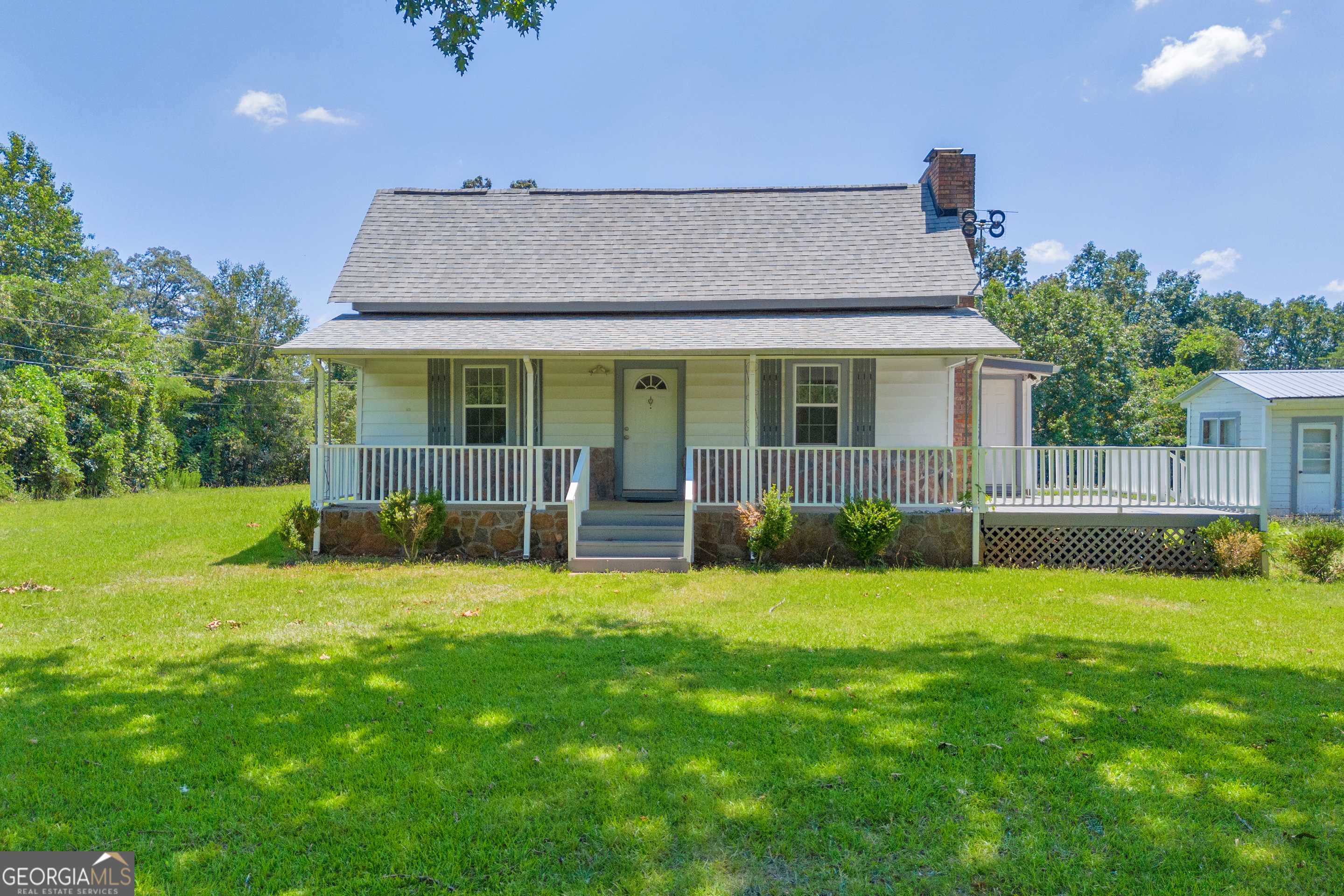 Eastanollee, GA 30538,303 Oak Way DR