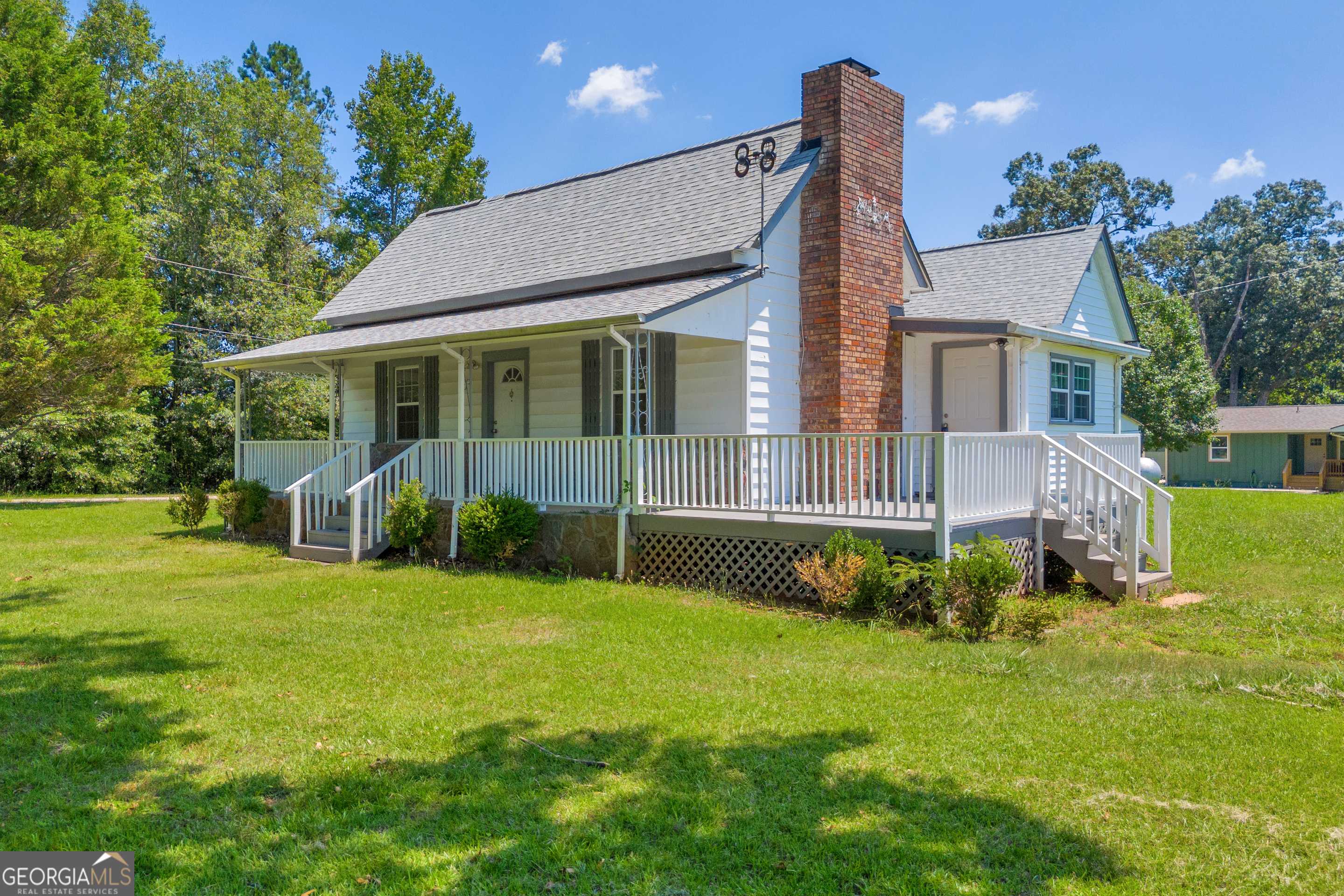 Eastanollee, GA 30538,303 Oak Way DR