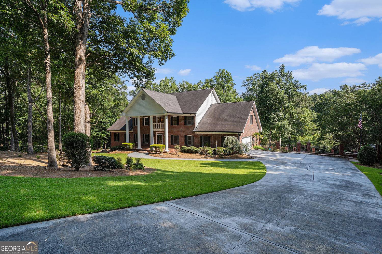 Mcdonough, GA 30252,402 Clyde CT