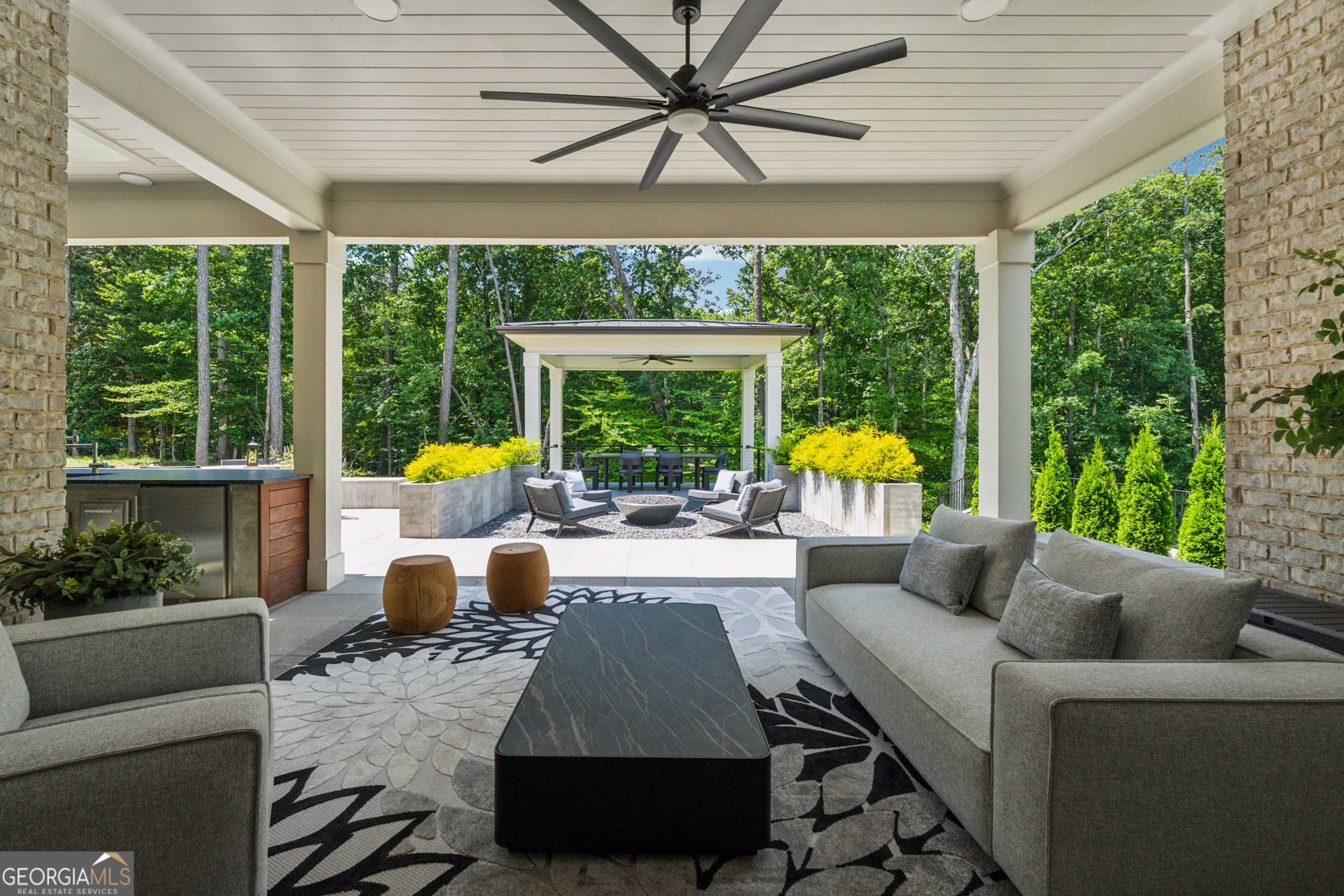 Alpharetta, GA 30004,1099 Bream DR