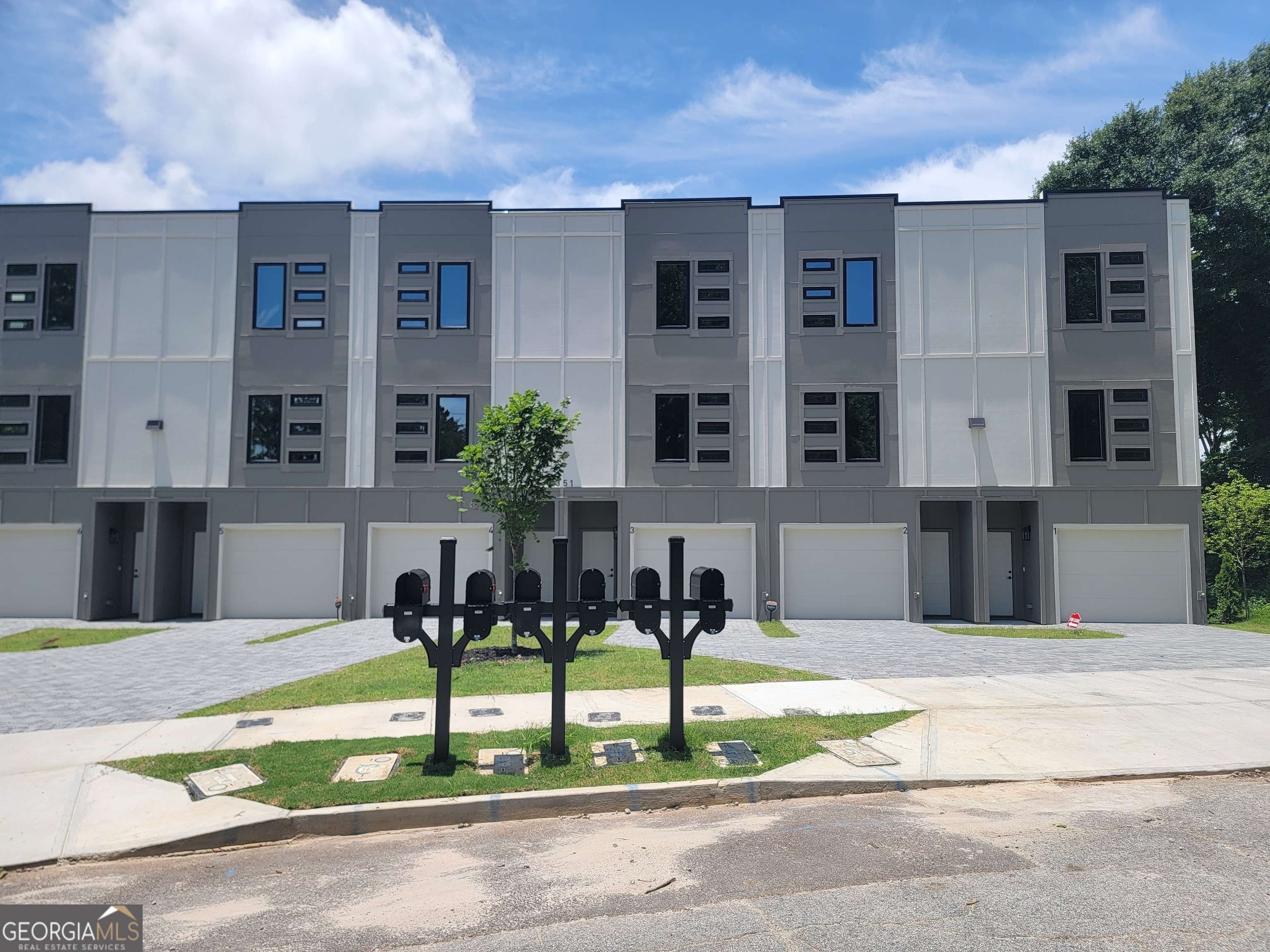 Atlanta, GA 30310,1351 Brewster ST SW #2