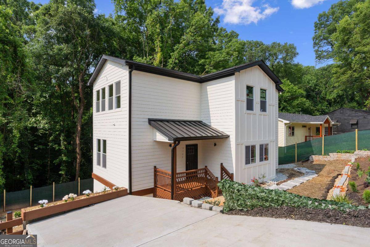 Atlanta, GA 30315,2328 Lakewood AVE SW