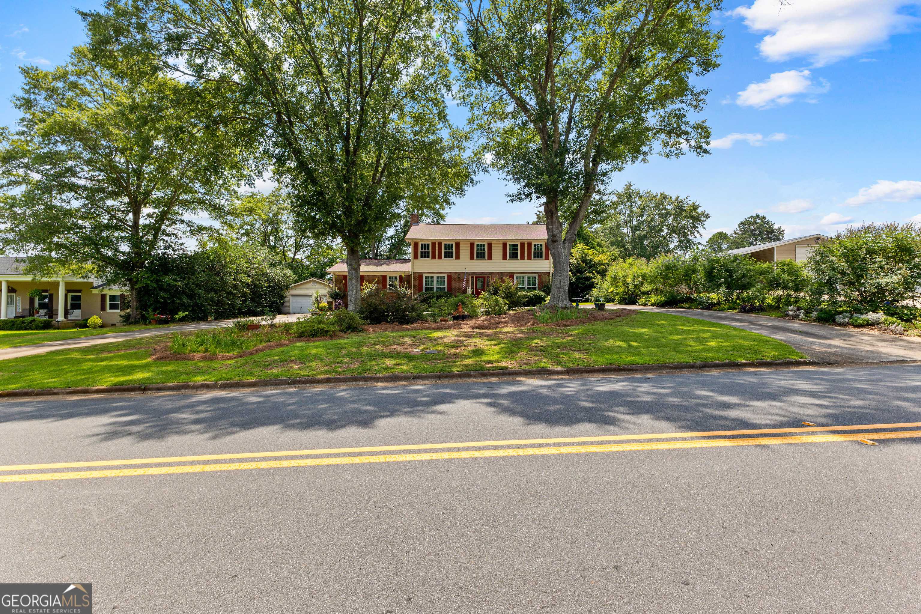 Thomaston, GA 30286,104 Kennesaw Drive