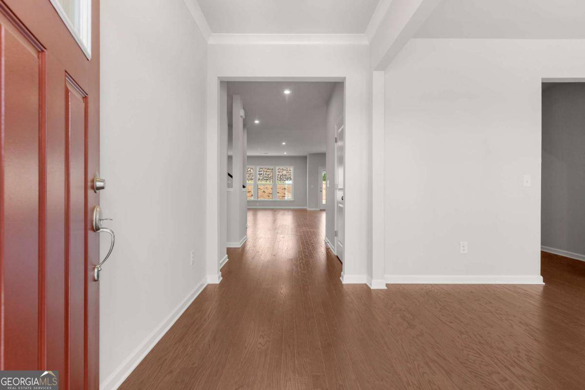 Flowery Branch, GA 30542,7141 Maple Brook LN