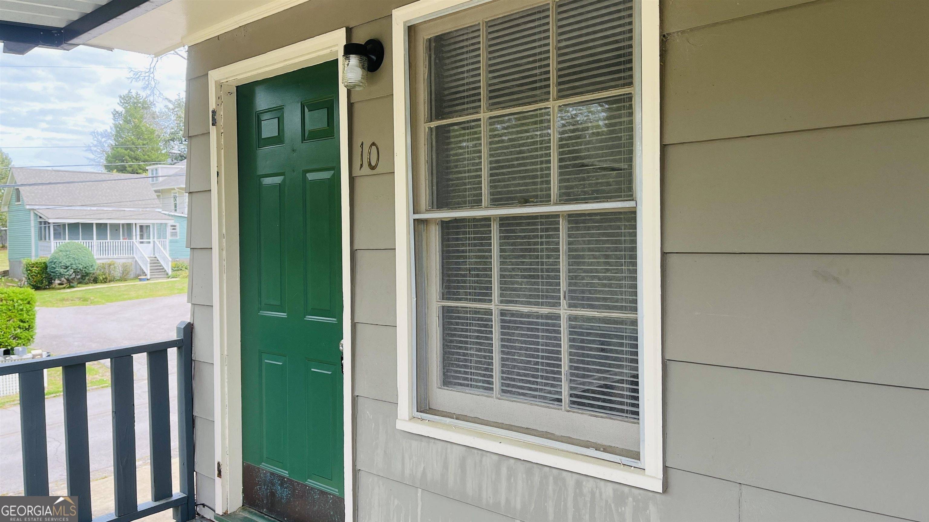 Lagrange, GA 30240,601 W Haralson ST #10