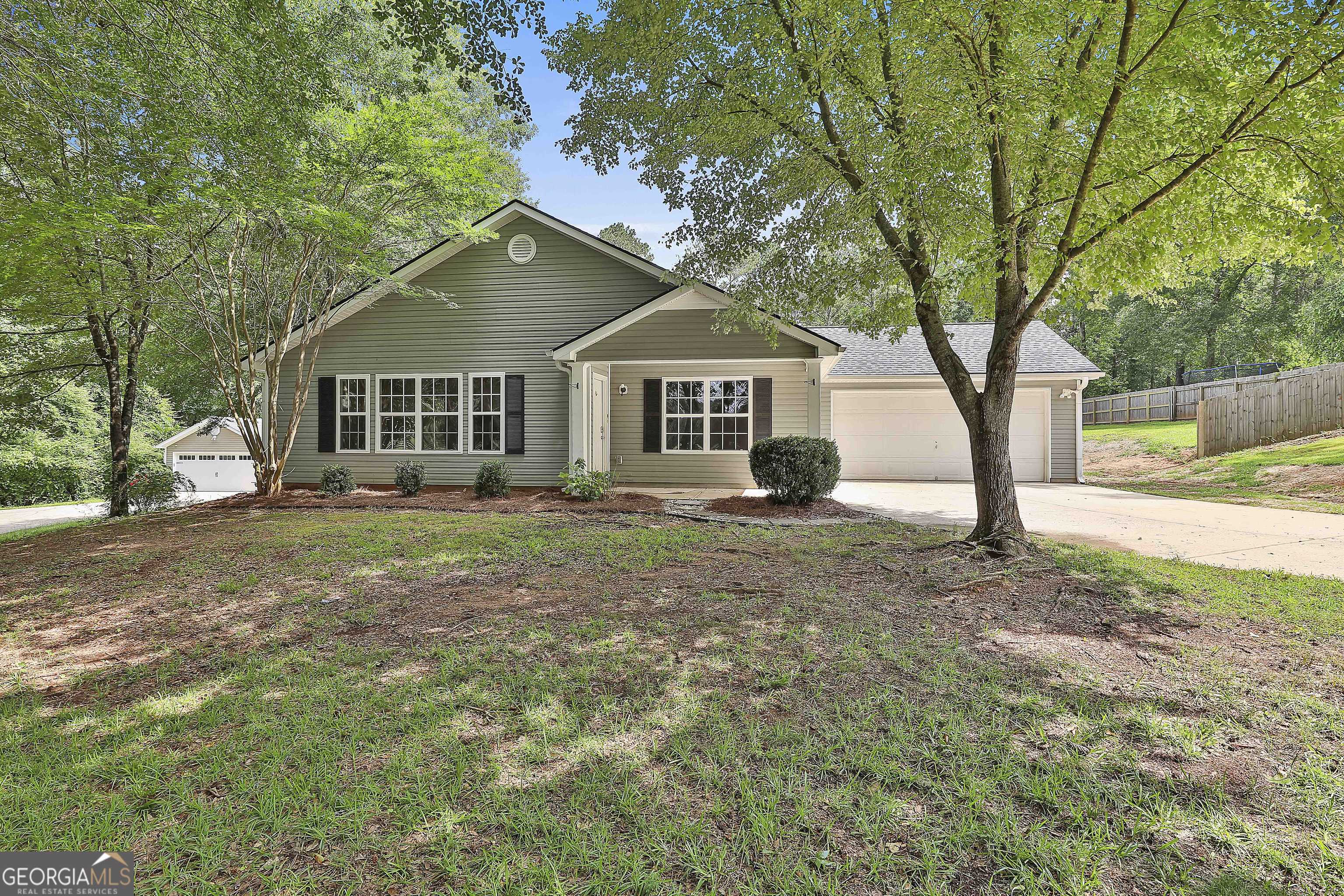 Newnan, GA 30263,282 Sanders Davis RD