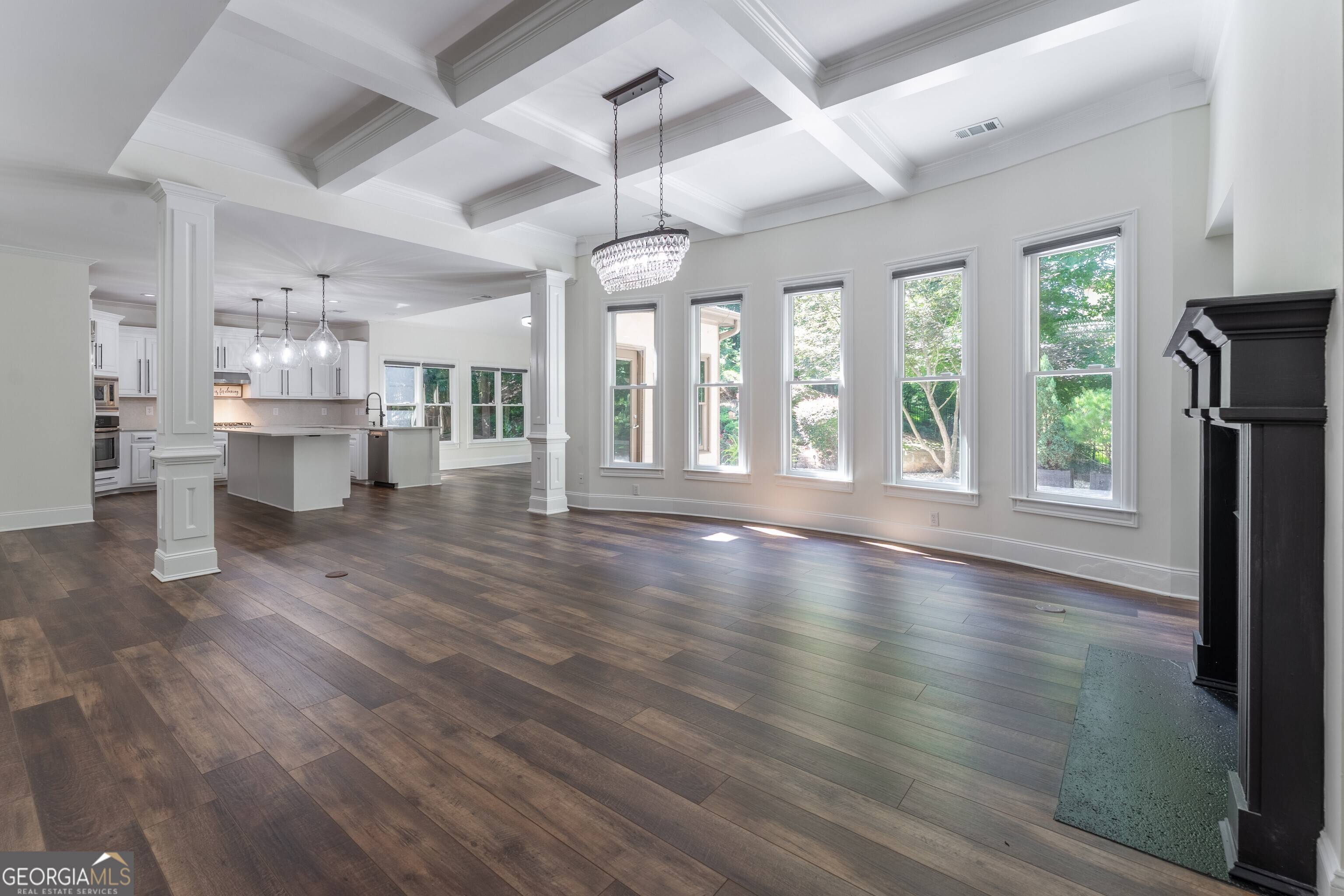 Suwanee, GA 30024,5885 Trailwood CT