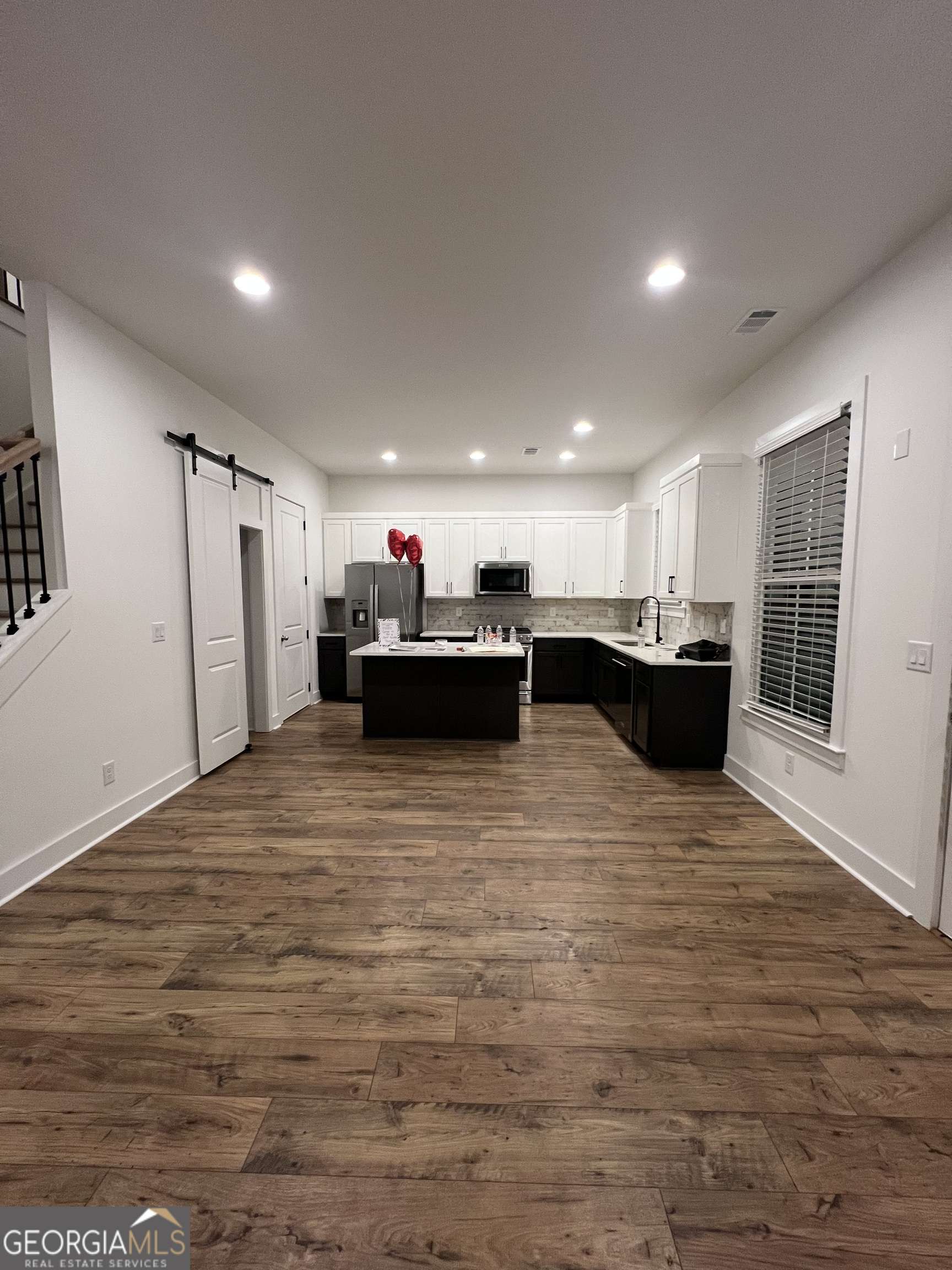 Flowery Branch, GA 30542,5611 PINE ST #12