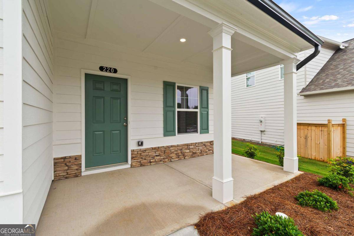 Canton, GA 30114,220 Bloomfield CIR
