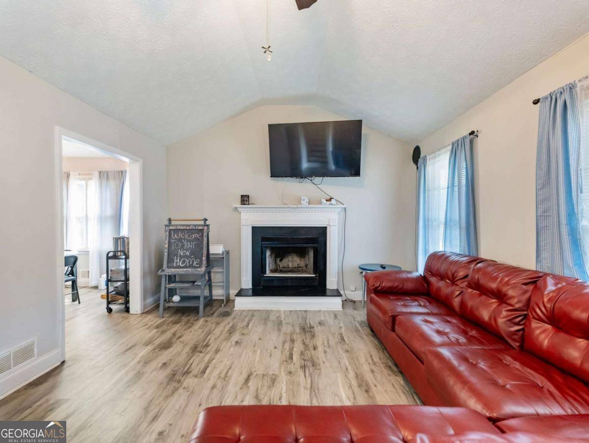 Loganville, GA 30052,443 Rhett DR