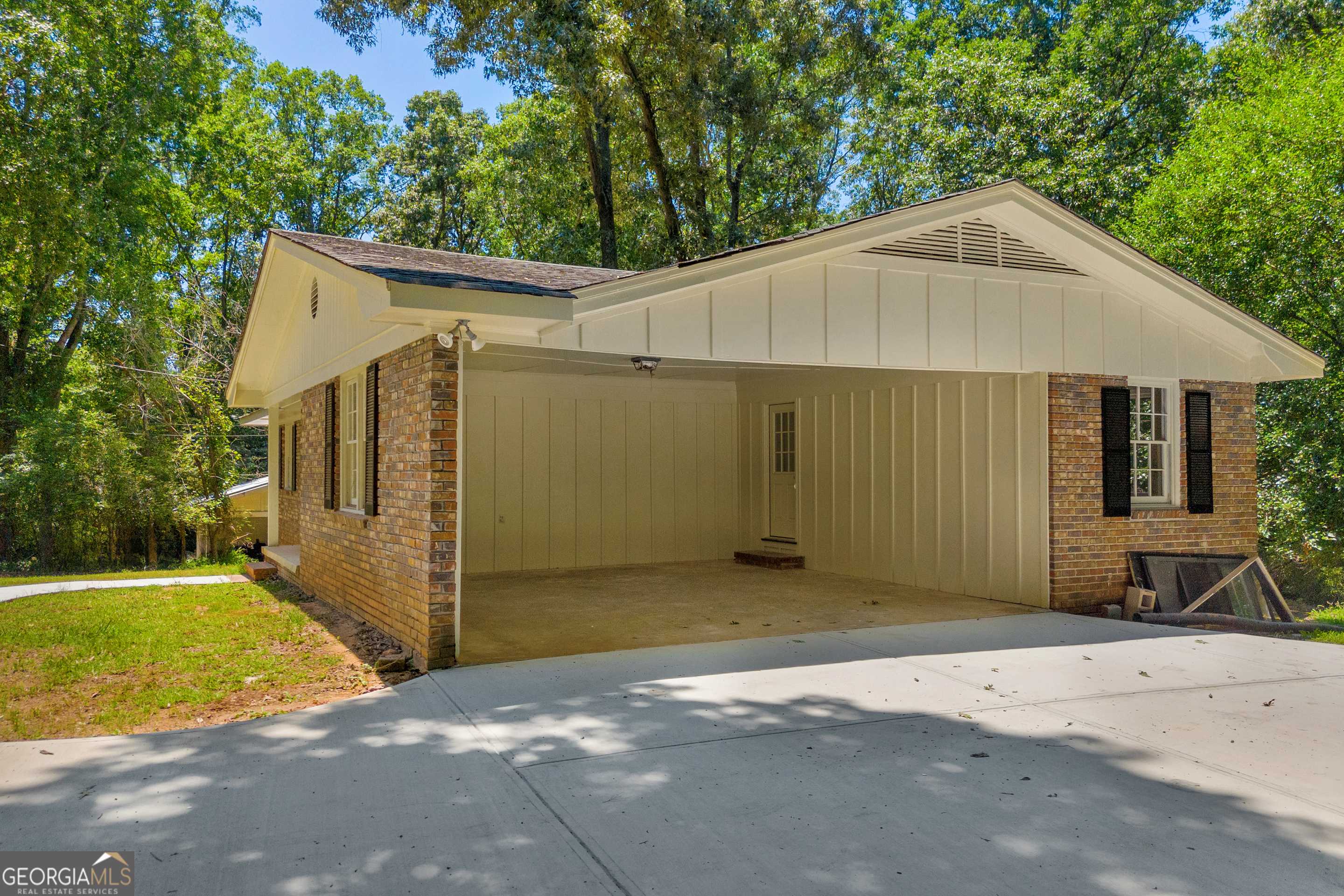 Athens, GA 30606,64 Maynard CT