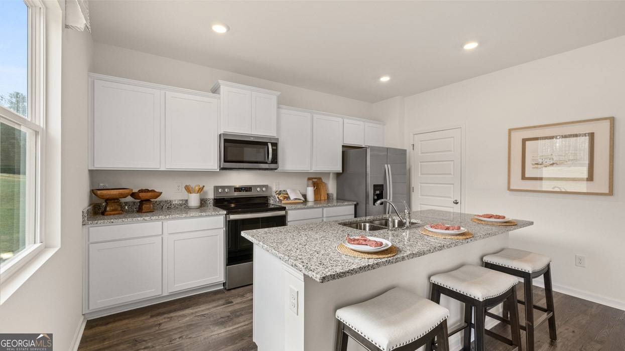 Hampton, GA 30228,143 Oakchase Park LN