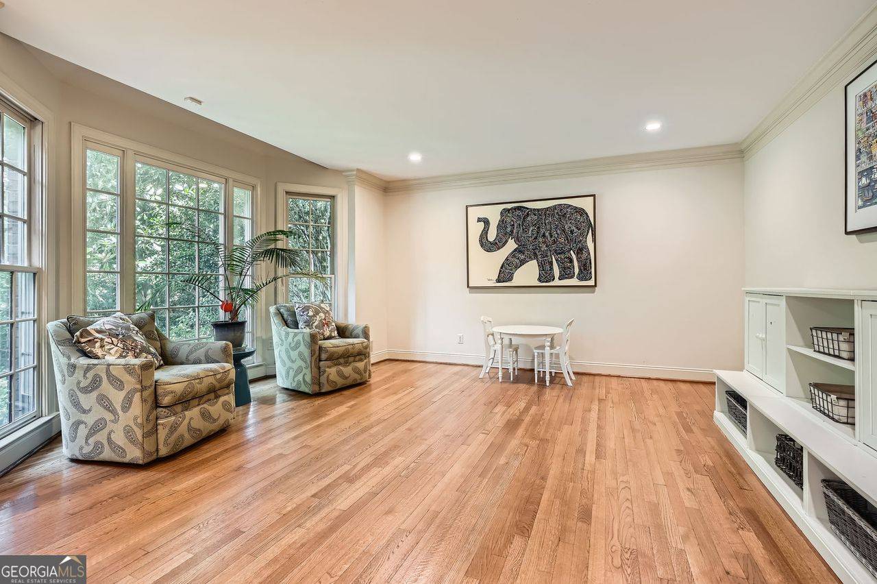 Sandy Springs, GA 30327,5475 IDLEWOOD