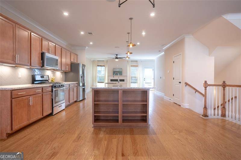 Buford, GA 30518,1059 Caruso DR