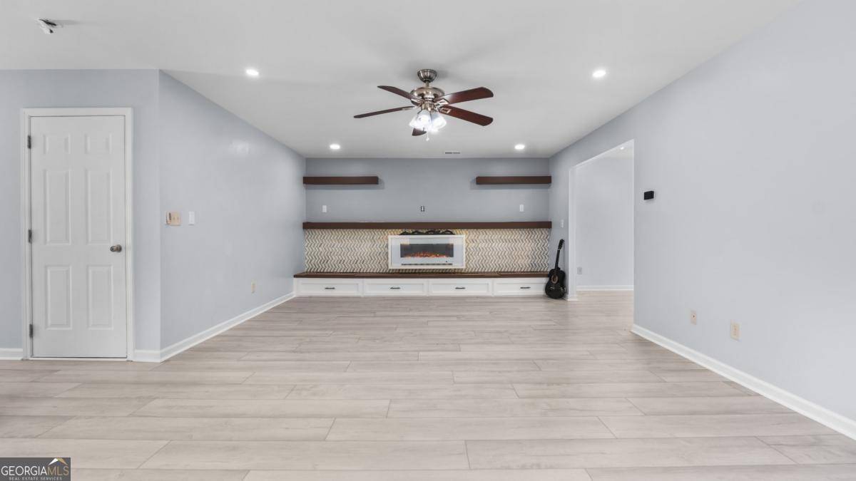 Lawrenceville, GA 30044,173 Oakland Hills WAY #49