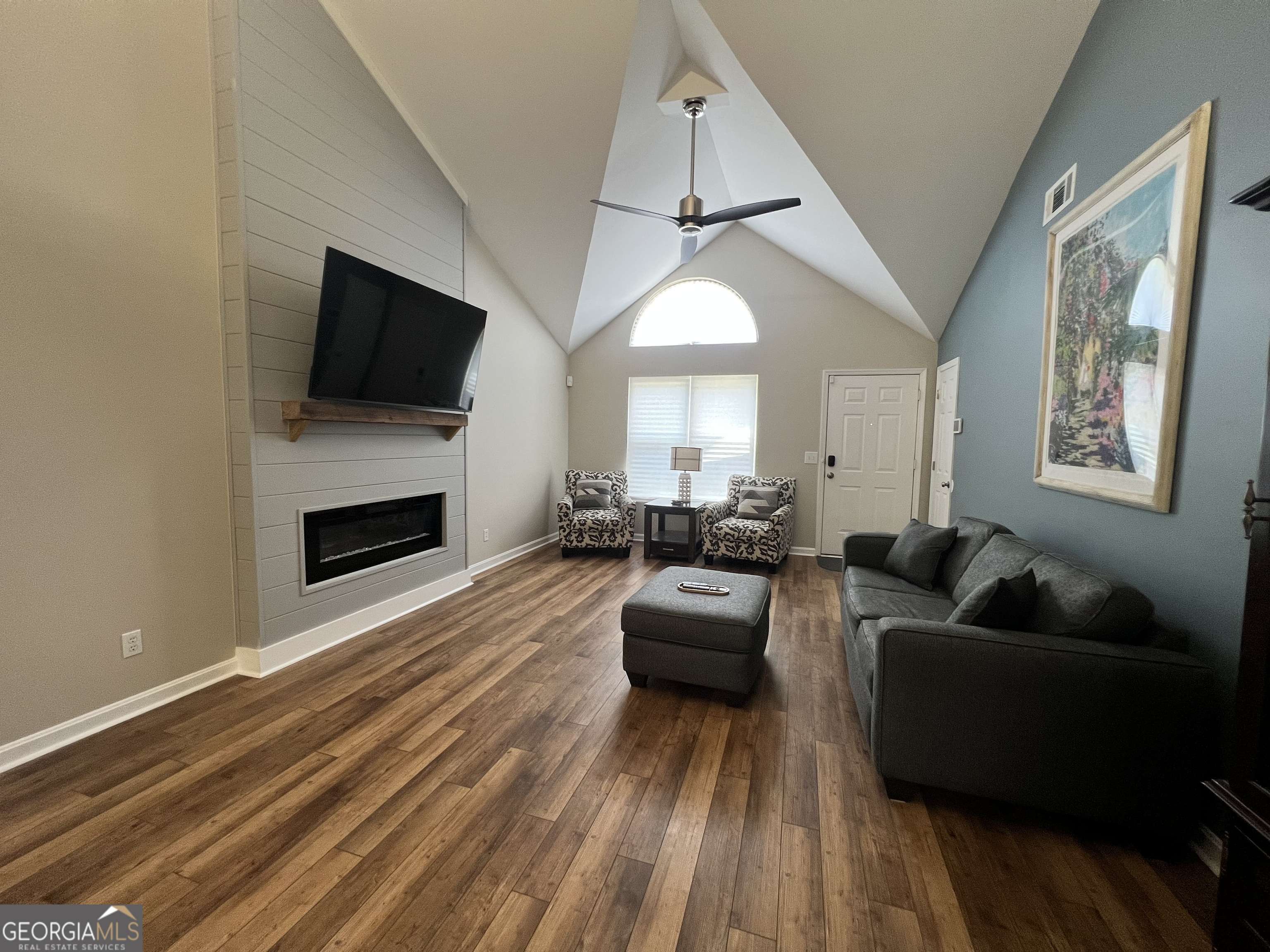 Warner Robins, GA 31088,427 Woodland DR