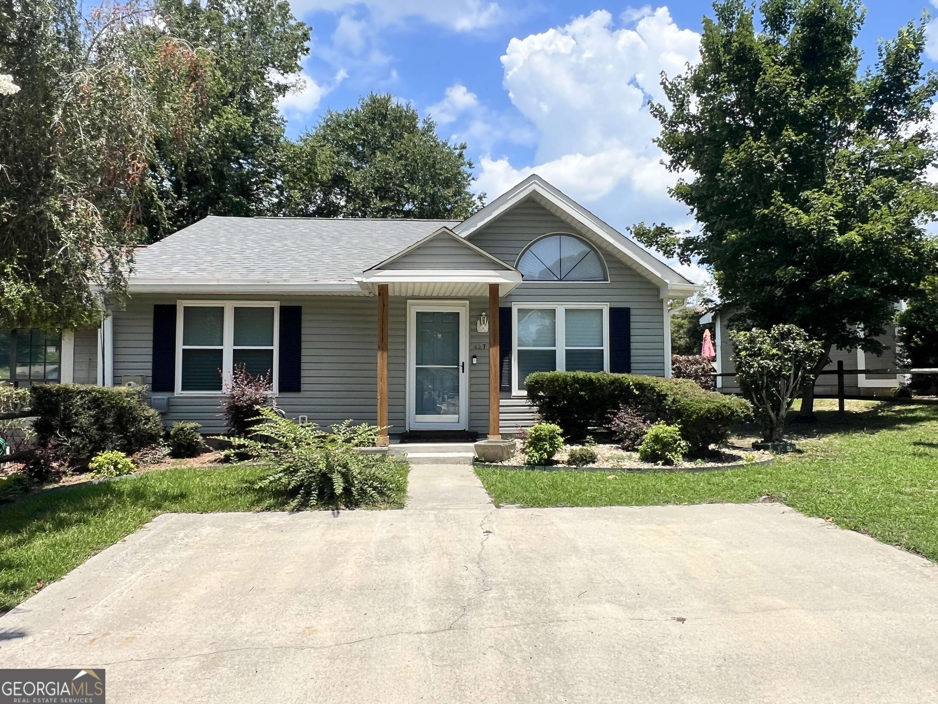 Warner Robins, GA 31088,427 Woodland DR