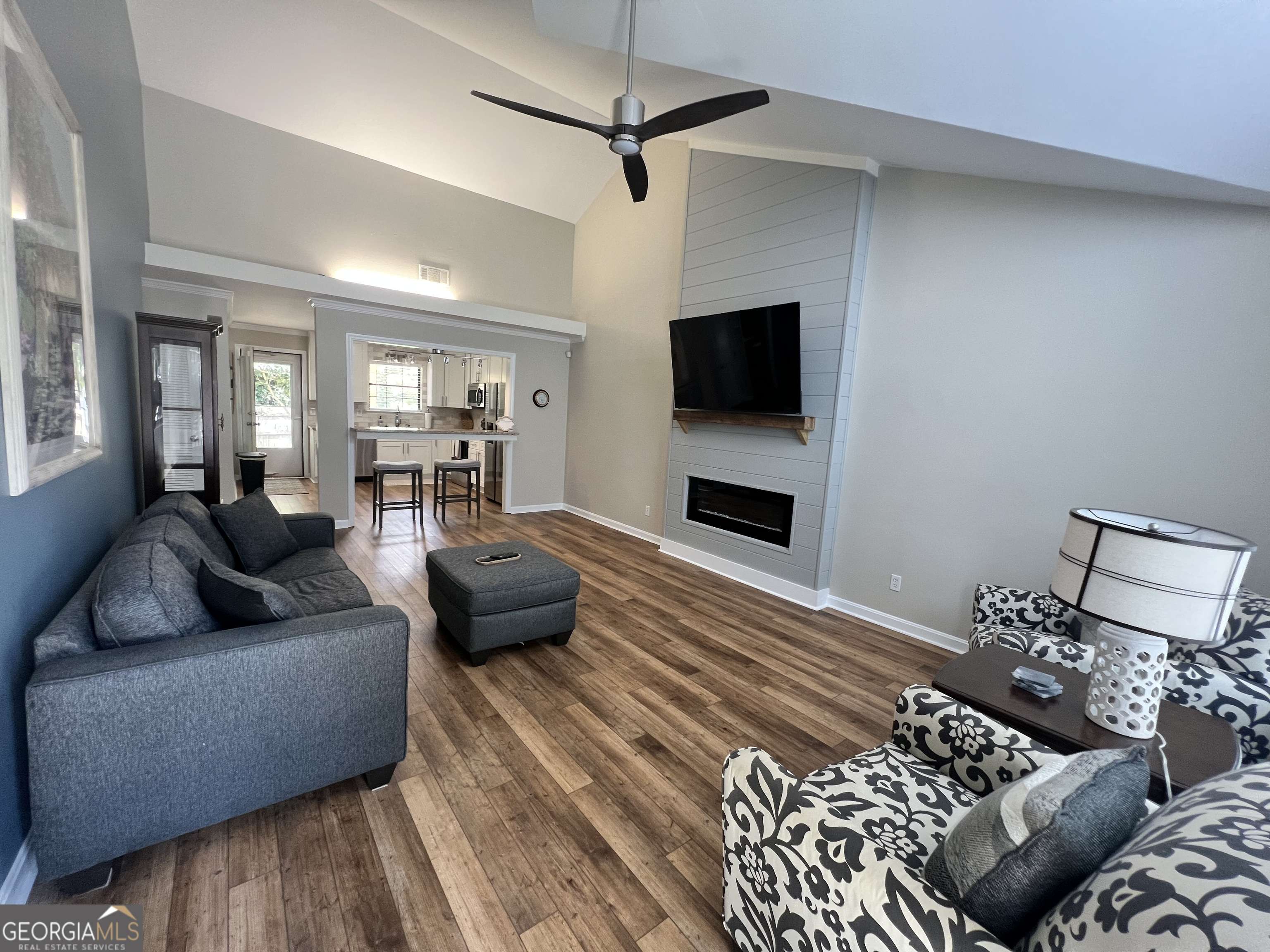 Warner Robins, GA 31088,427 Woodland DR