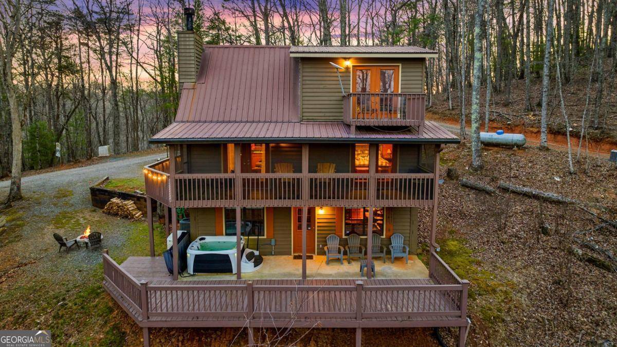 Ellijay, GA 30536,510 Wing CIR