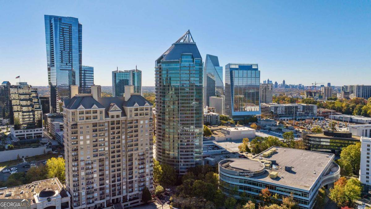 Atlanta, GA 30326,3338 Peachtree RD NE #3406