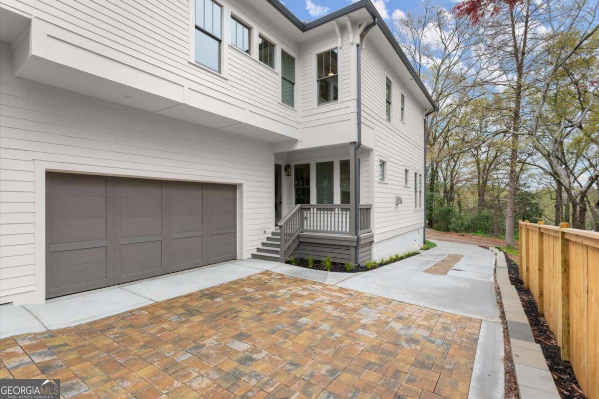 Atlanta, GA 30312,779-A Lynwood ST SE