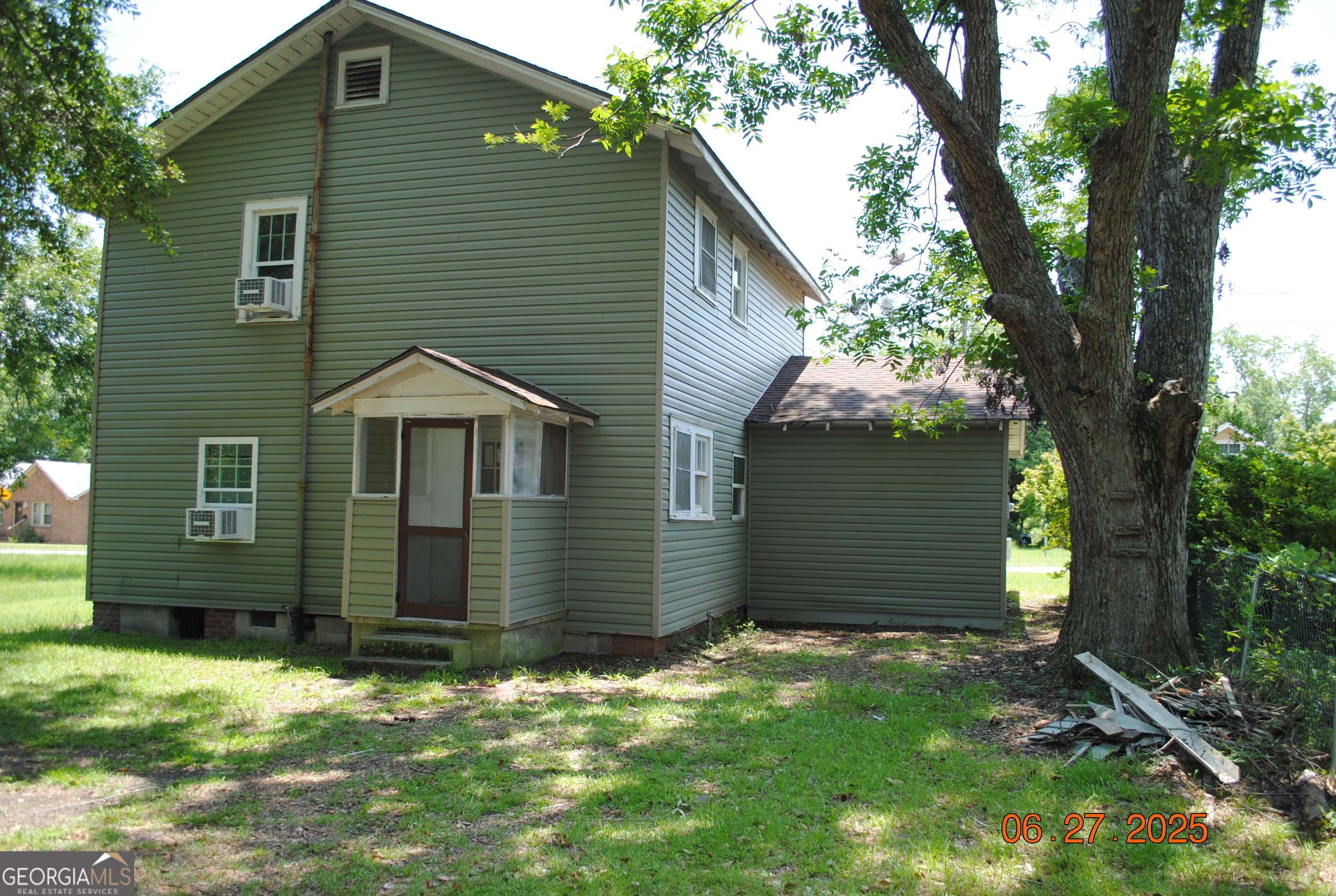 Swainsboro, GA 30401,532 Calhoun ST