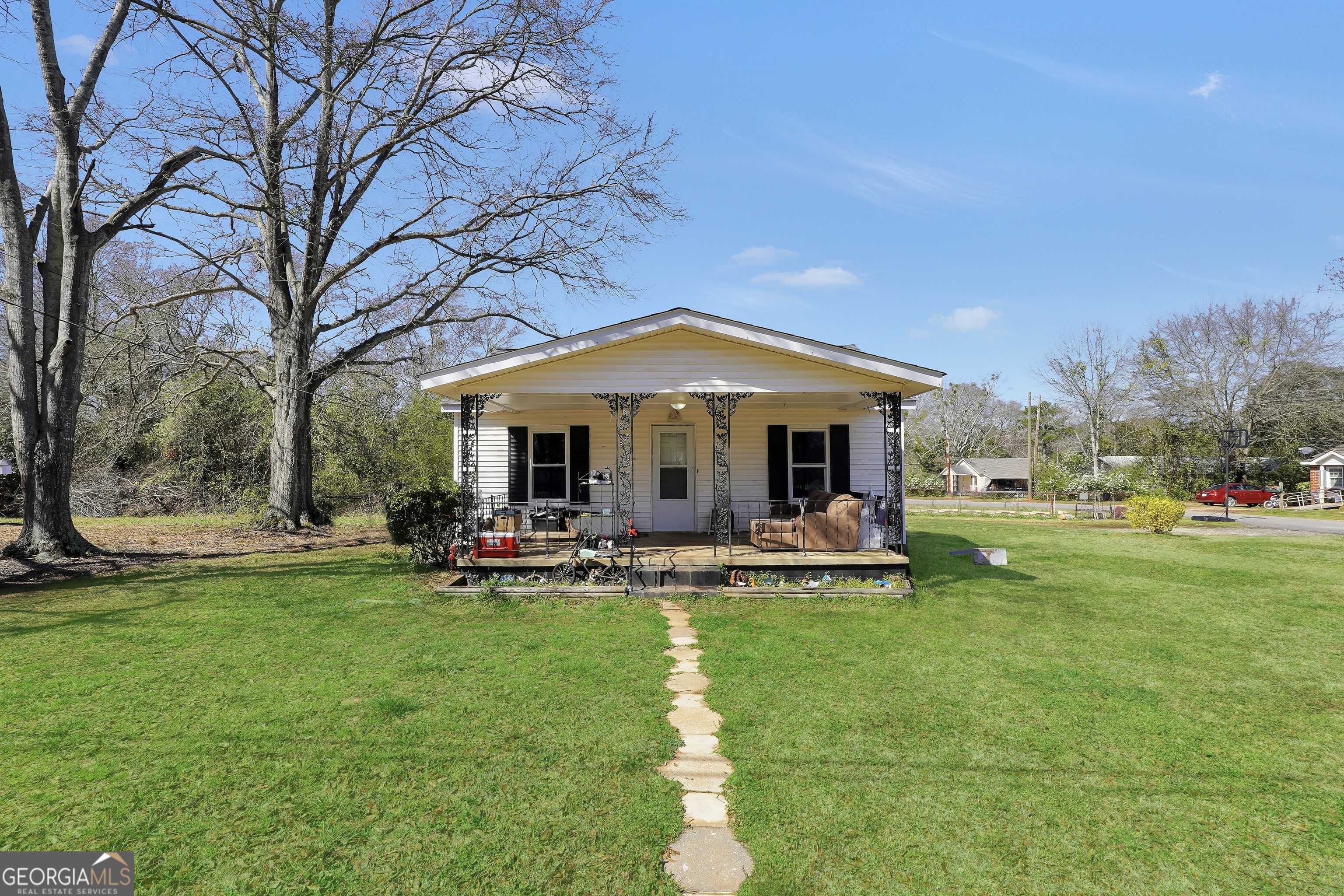 Barnesville, GA 30204,150 Johnson ST