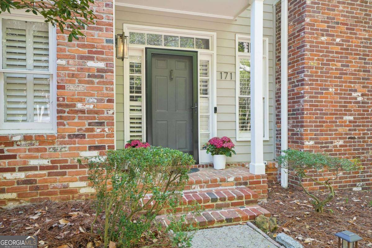 Roswell, GA 30075,171 Riverview TRL