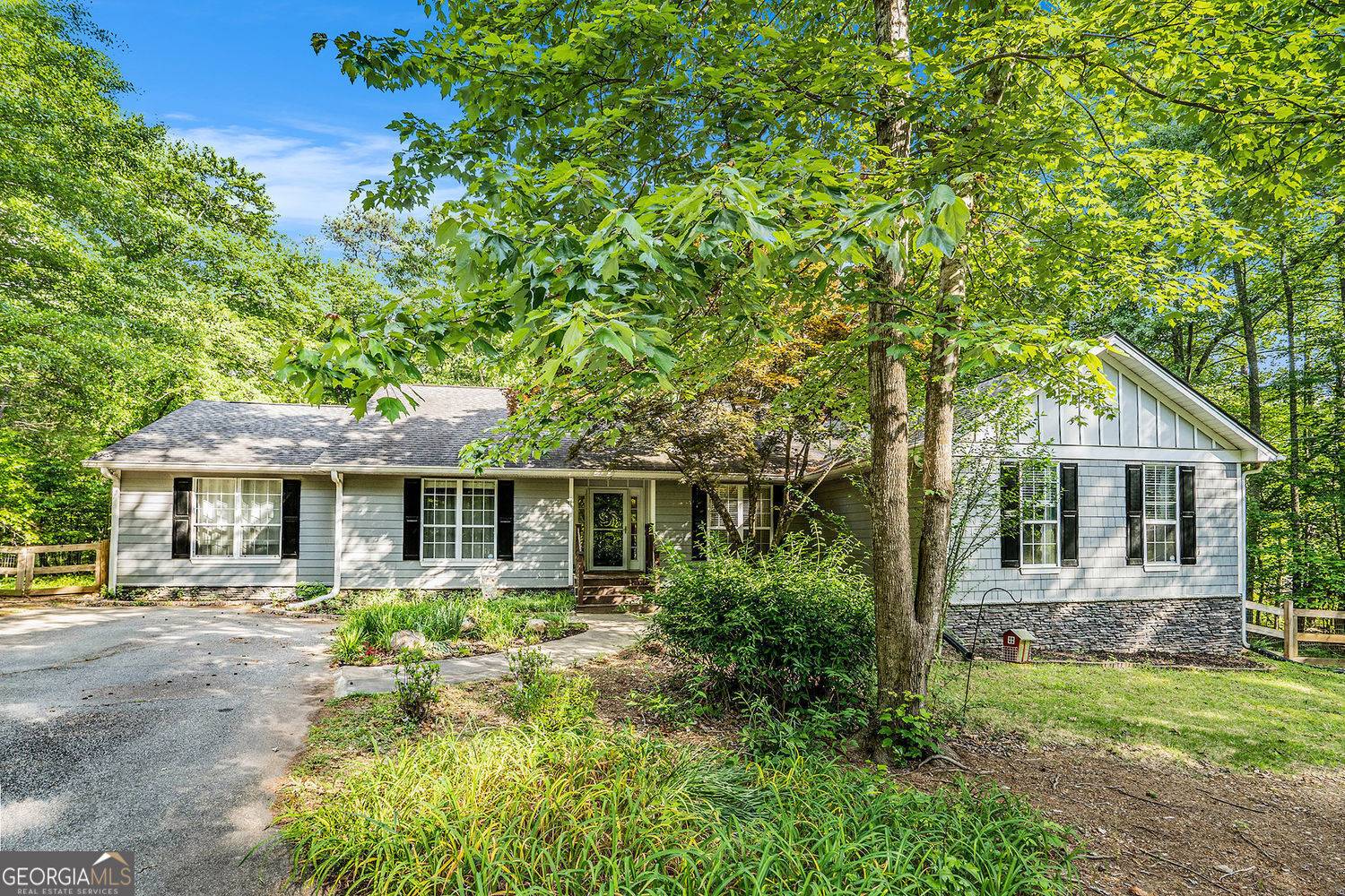Powder Springs, GA 30127,675 Mayes
