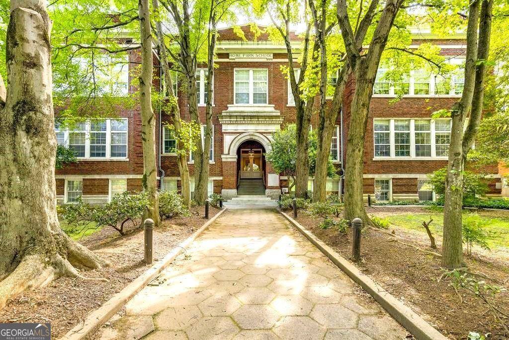 Atlanta, GA 30318,1041 State ST NW #23