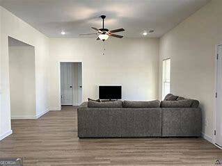Warner Robins, GA 31093,135 Hughes DR