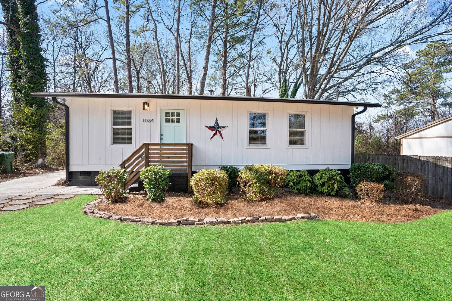 Atlant, GA 30331,1084 Fairburn RD NW