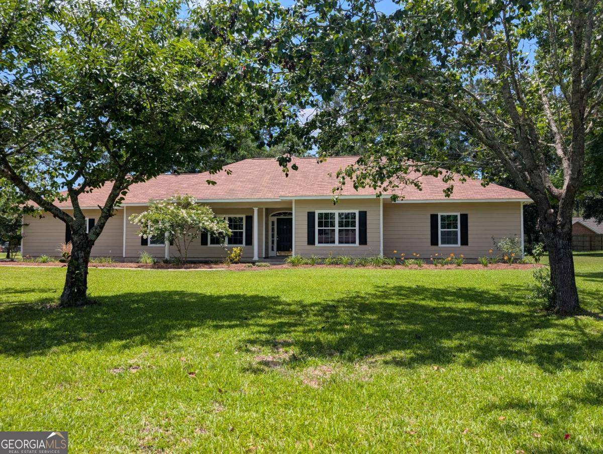 Jesup, GA 31545,125 Pleasant WAY
