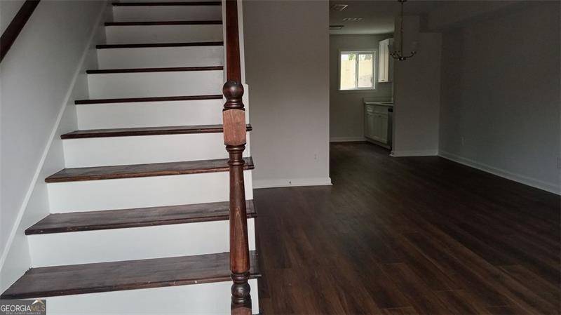 Atlanta, GA 30337,2156 PARK ##2