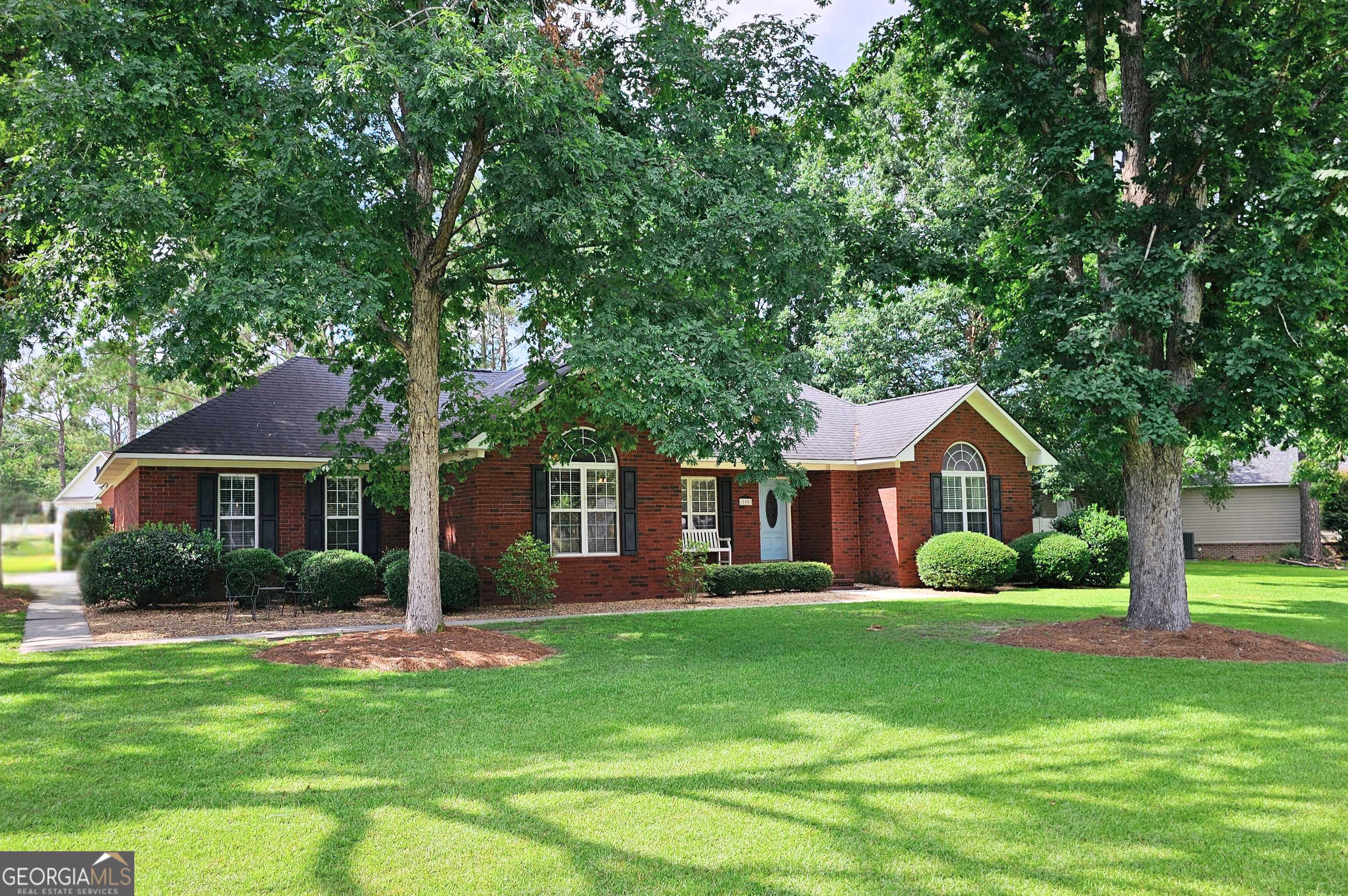 Statesboro, GA 30461,500 Retriever Ct