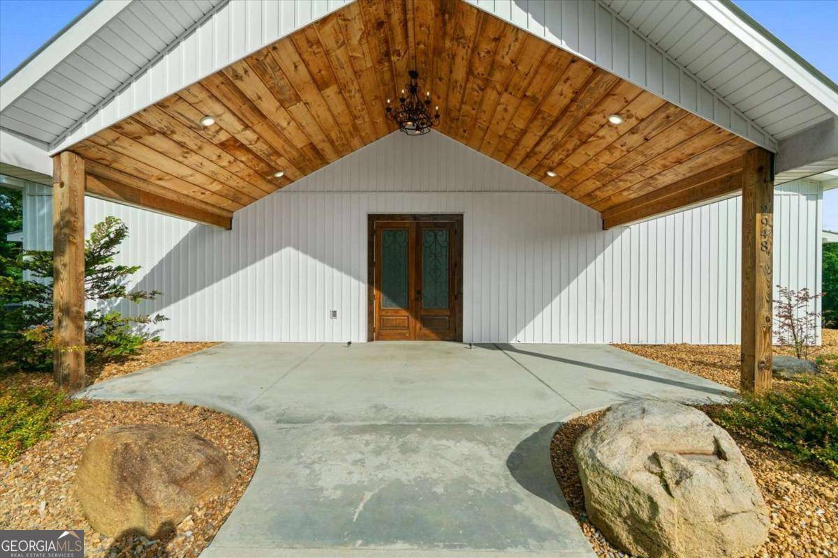 Chatsworth, GA 30705,2948 Holly Creek Cool Springs RD