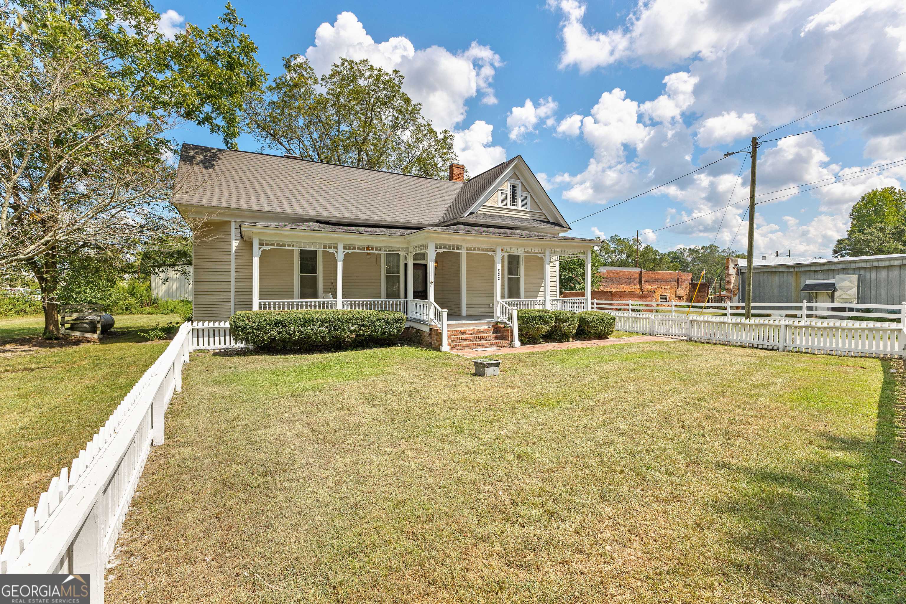 Senoia, GA 30276,244 Turin RD