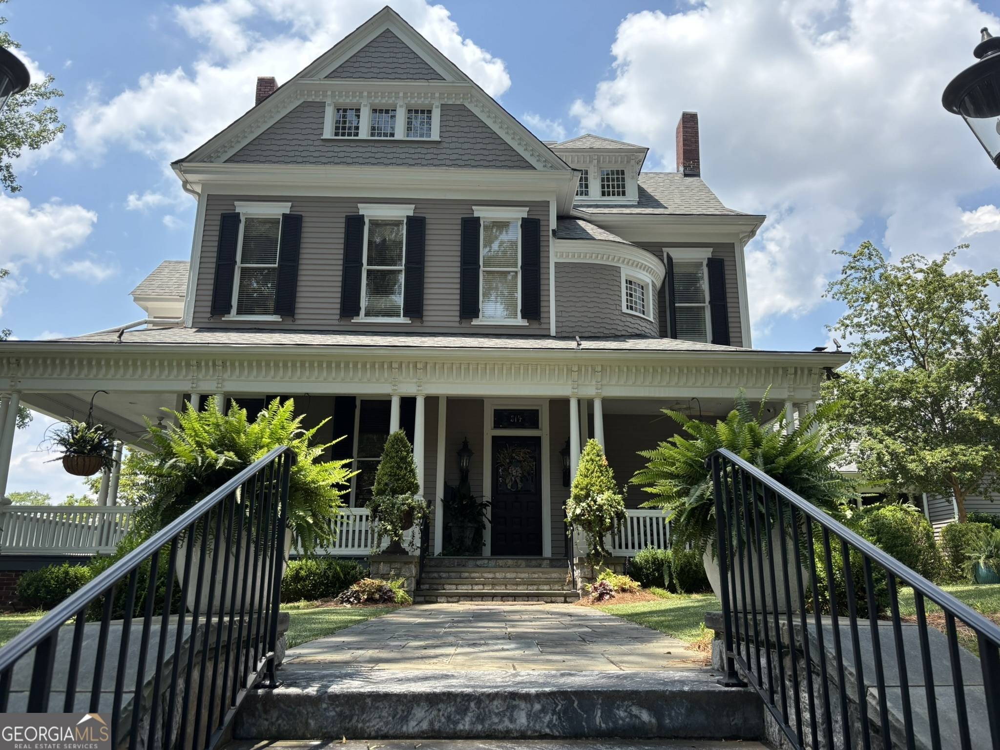 Rome, GA 30161,320 E 3rd AVE