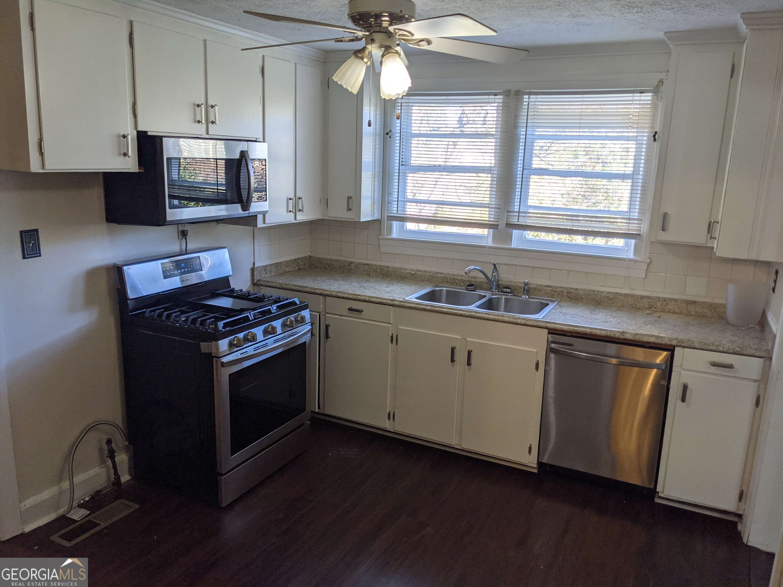 Lagrange, GA 30241,464 Cooley RD