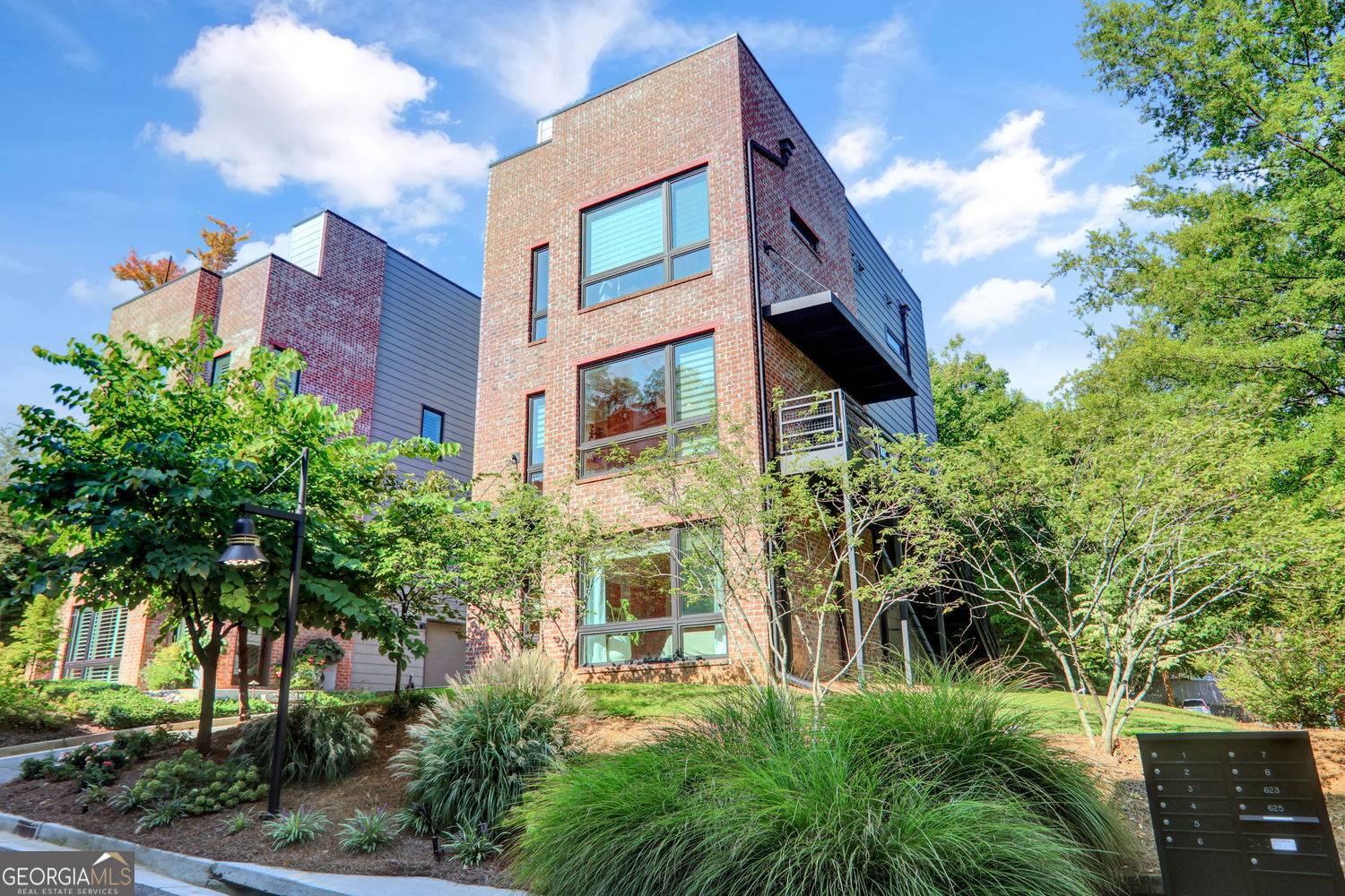 Atlanta, GA 30312,623 NE Irwin Street ST NE