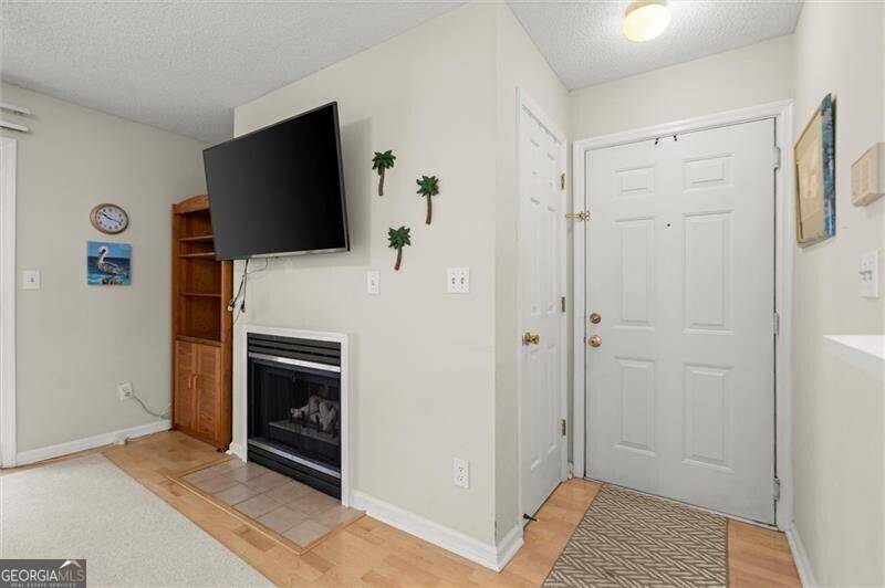 Sandy Springs, GA 30328,620 Granville CT