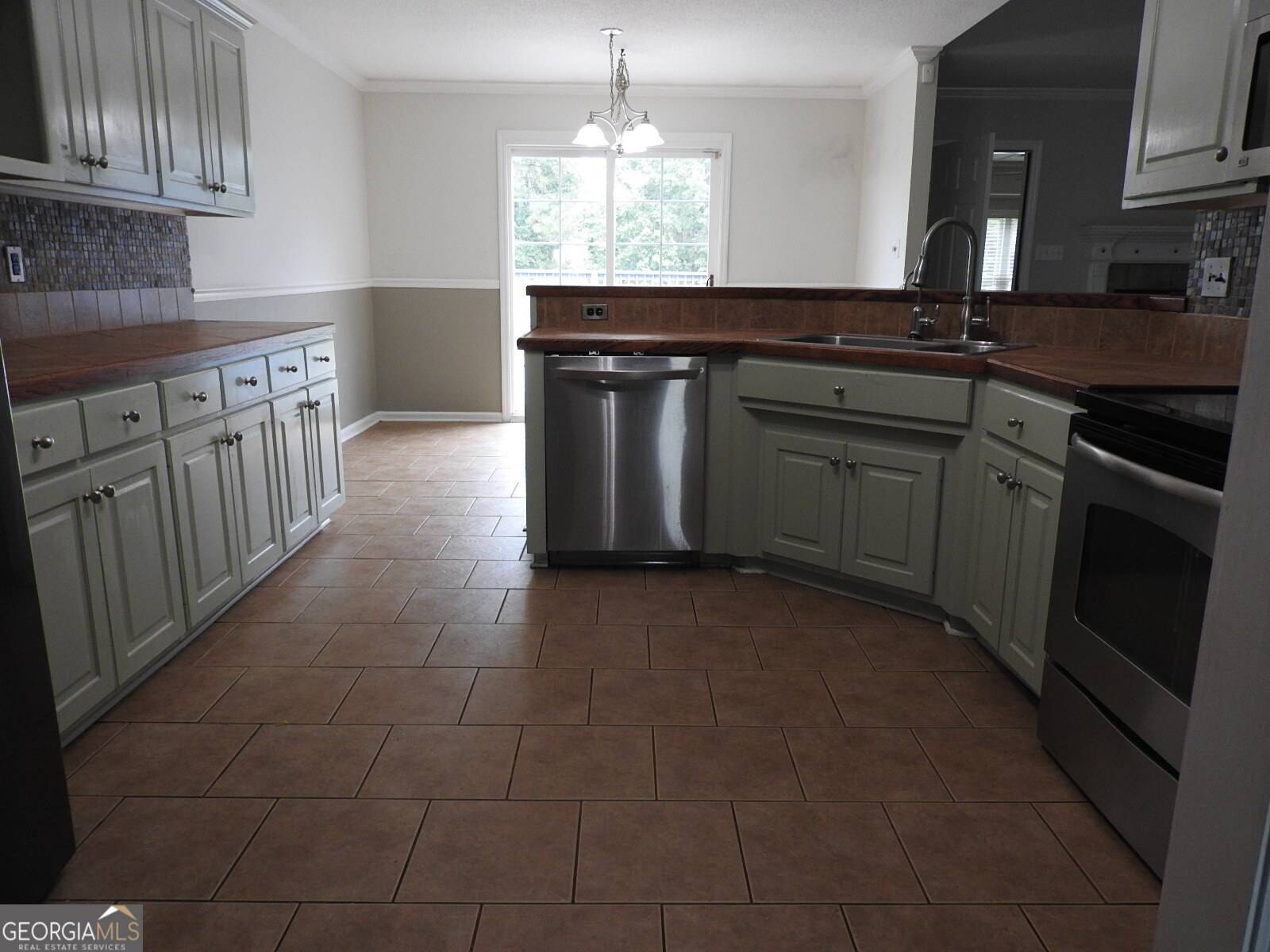 Valdosta, GA 31605,2943 Findley Chase
