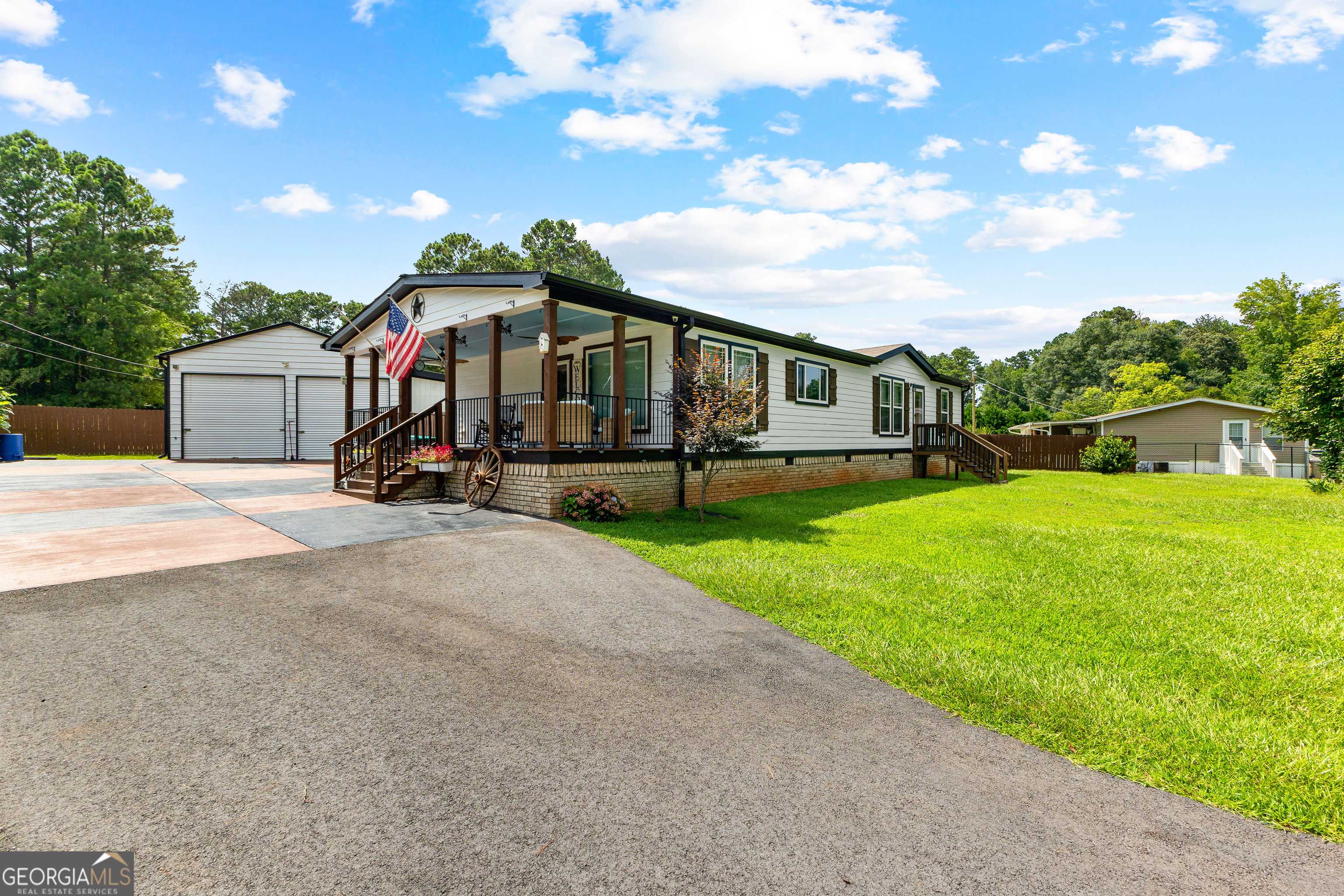 Hampton, GA 30228,80 David RD
