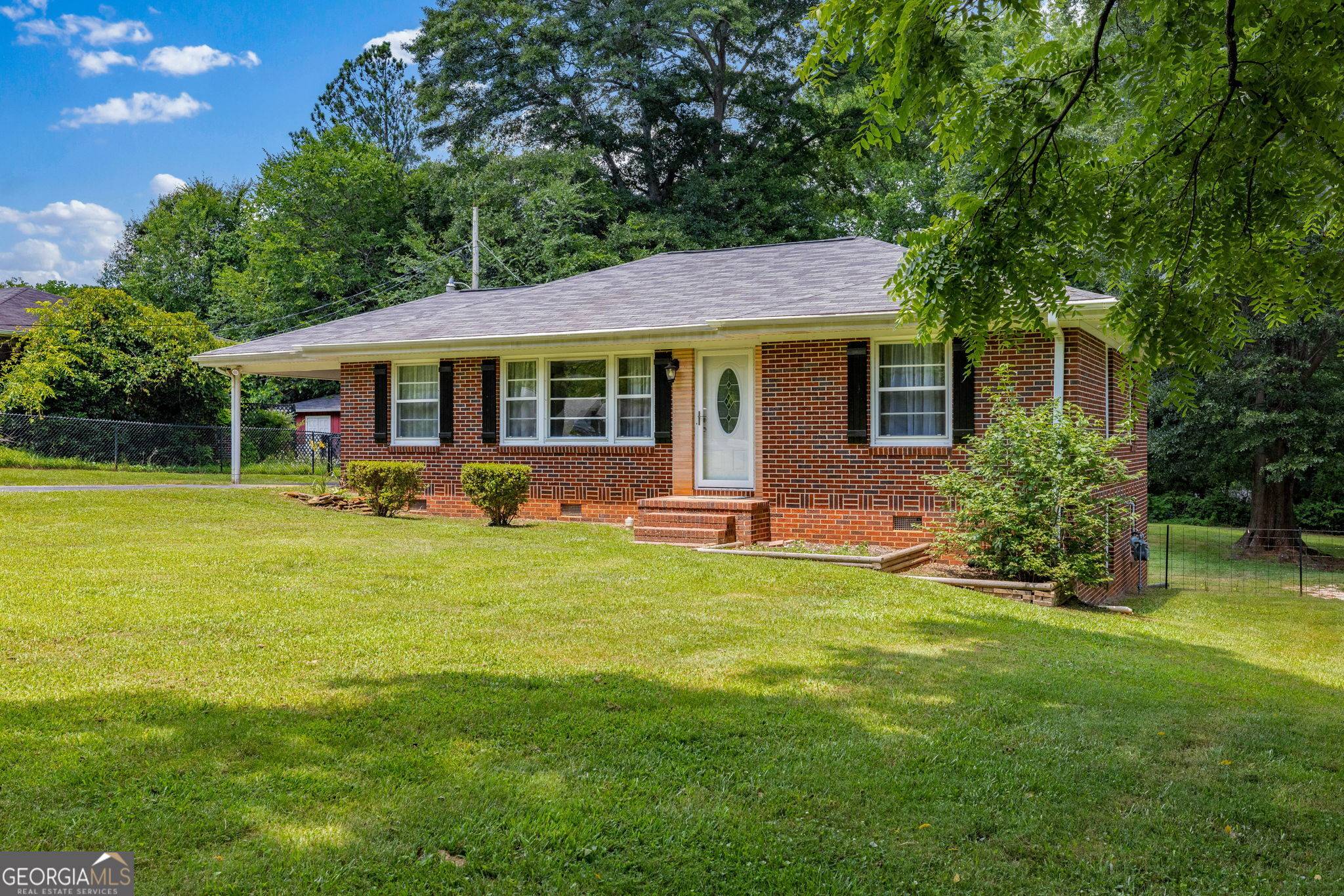 Commerce, GA 30529,322 Scott ST